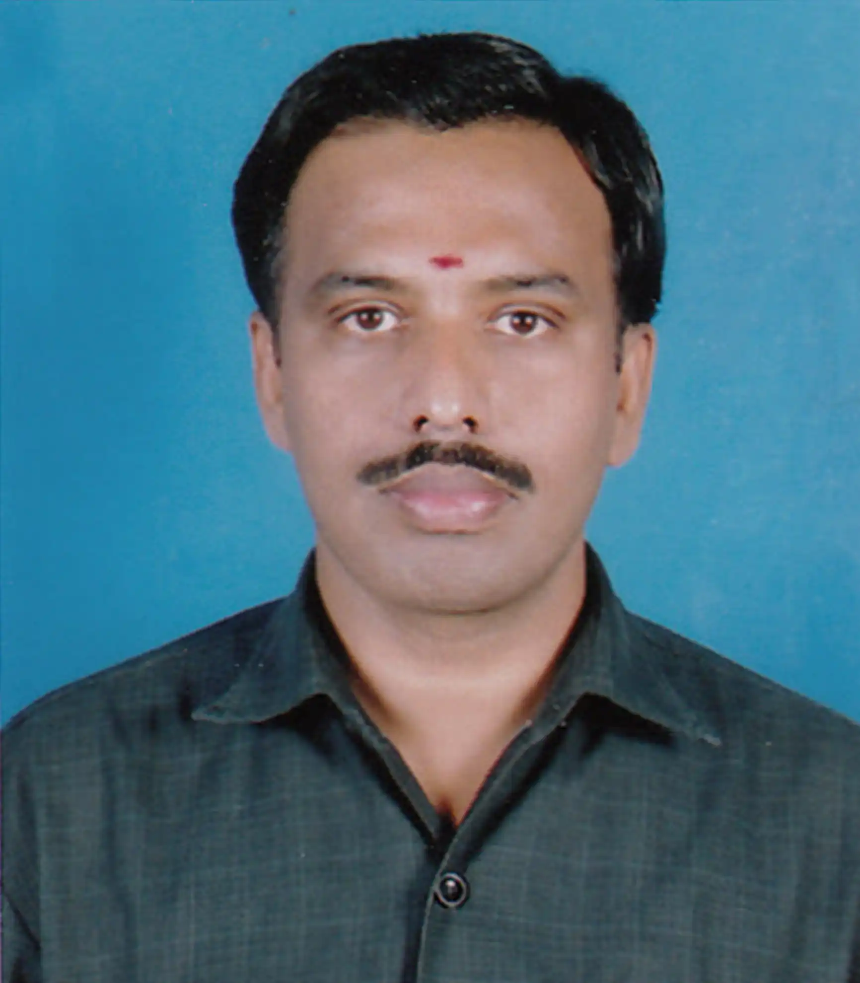 Mr.S.Manikandan